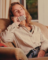 Picture of a woman, talking on the phone