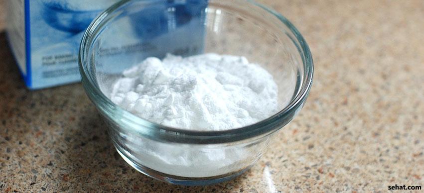 Baking Soda for Dark Neck