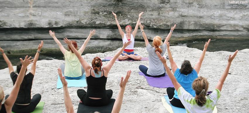Exercise and Yoga reduce the symptoms and risk of Hormonal Imbalance