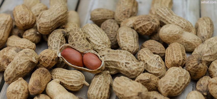 peanuts - common foods that cause allergies