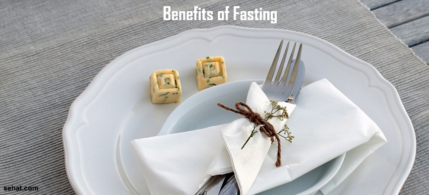 Health Benefits & Risks of Fasting