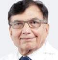 Dr. Navin R. Davda Internal Medicine Specialist in Pune